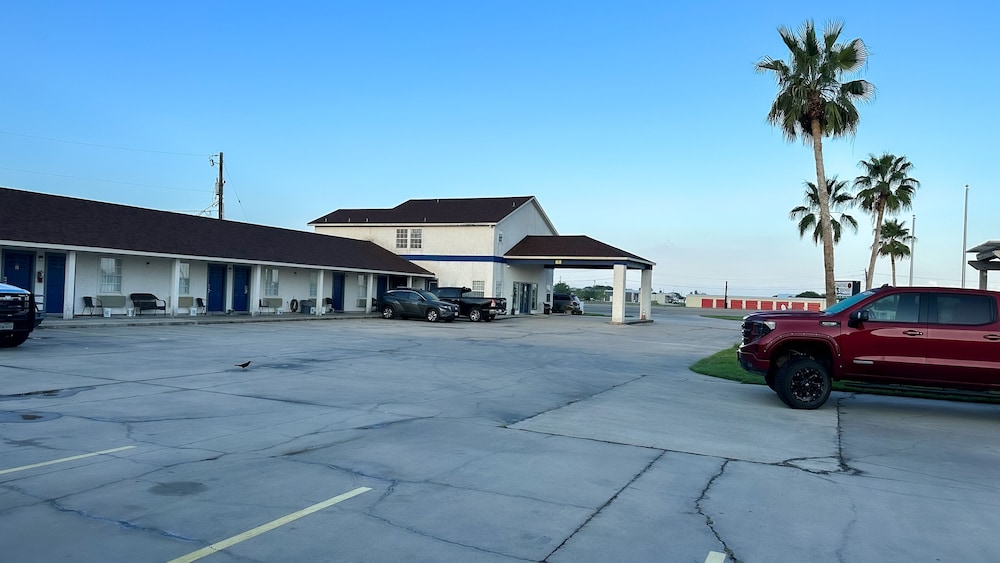Coastal Bend at Seadrift Motel & RV Park - photo 17