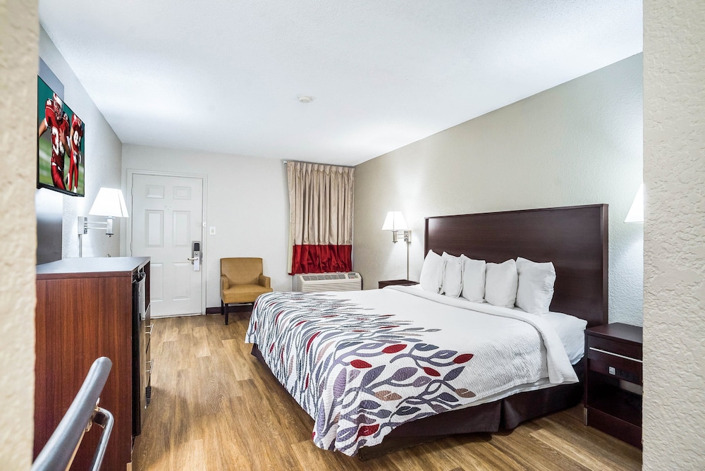 Red Roof Inn Spartanburg I 26 - photo 6