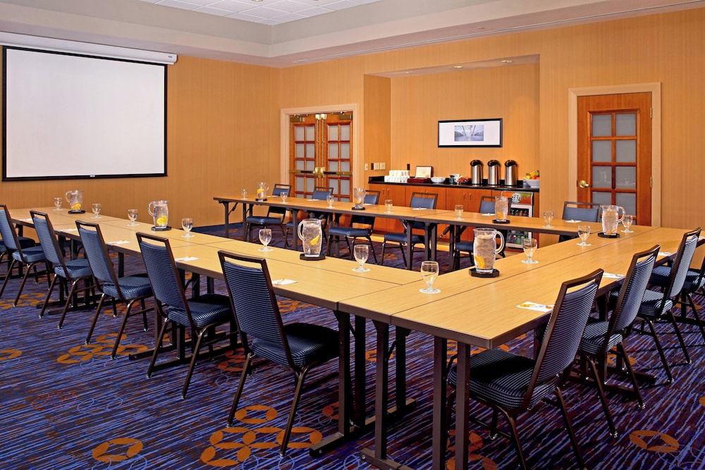 Courtyard by Marriott Baltimore Downtown Inner Harbor - photo 19