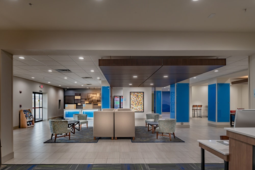 Holiday Inn Express & Suites N Waco Area West by IHG - photo 54