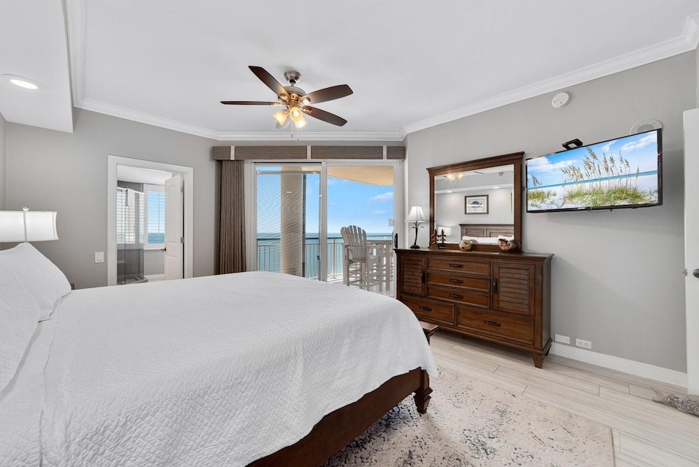 Beach Colony Tower 18c Penthouse - photo 5