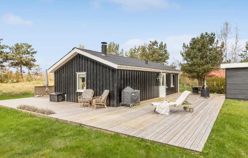 3 Bedroom Beautiful Home In Ebeltoft — 4-Star Luxury Hotel in Ebeltoft, Denmark