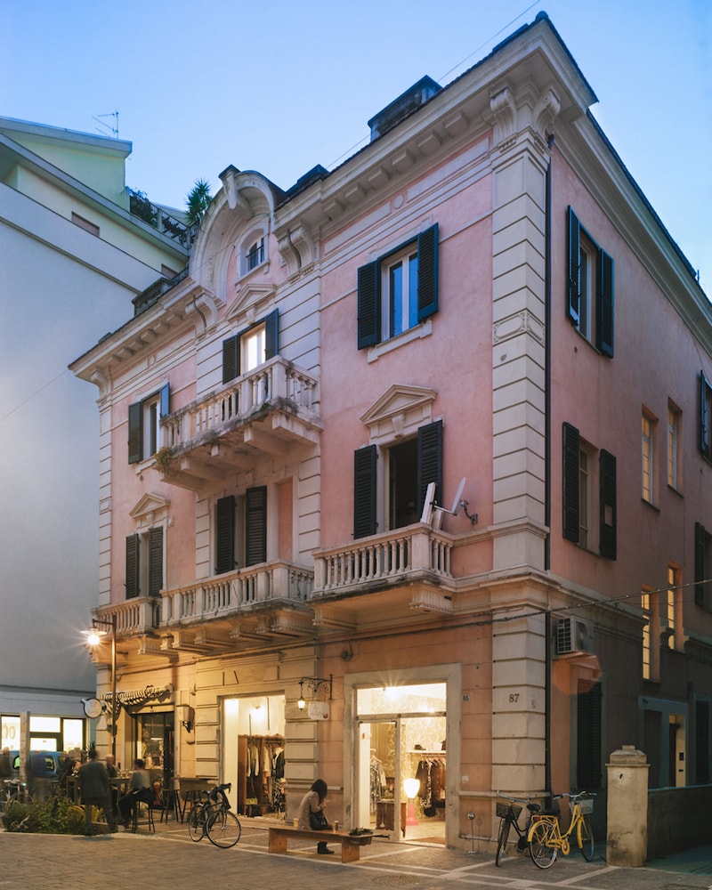 Maison Fleurie — 4-Star Luxury Hotel in Pescara, Italy