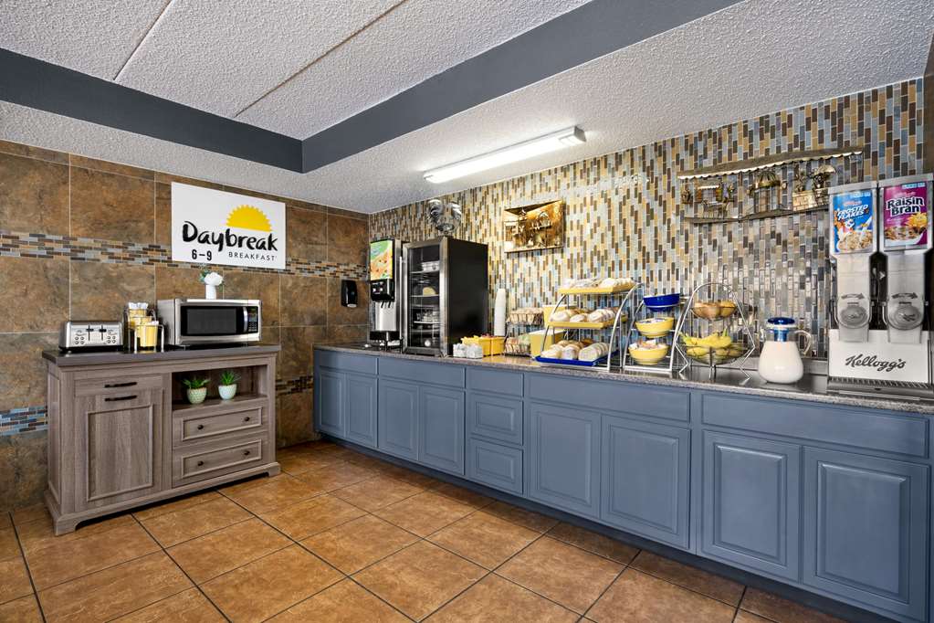 Days Inn by Wyndham Fort Collins - photo 29