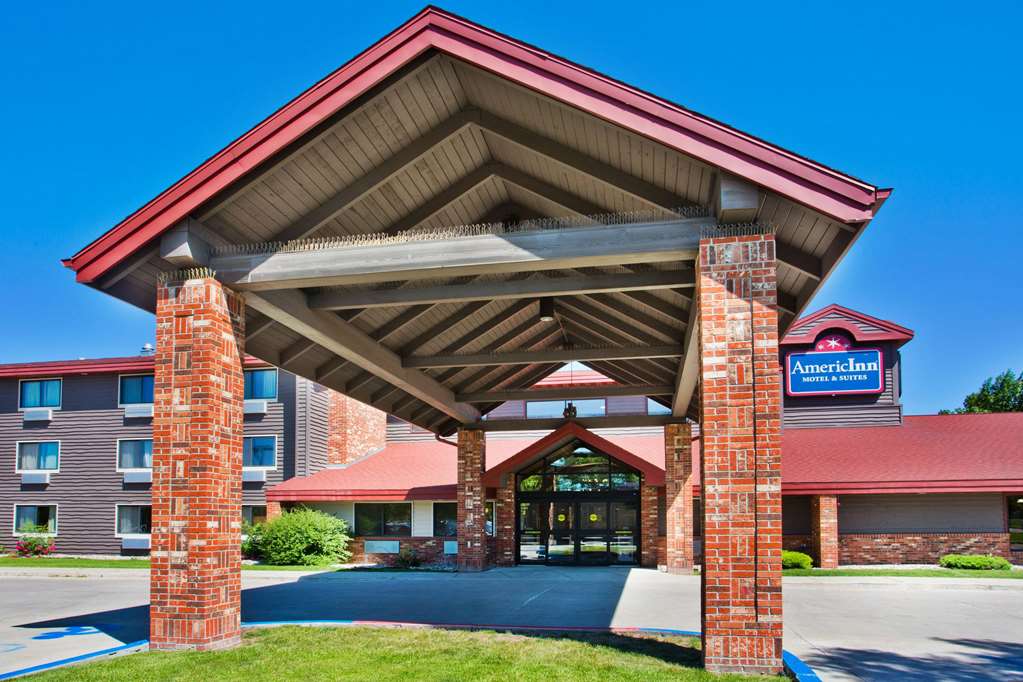 Americinn By Wyndham Grand Forks — Grand Forks