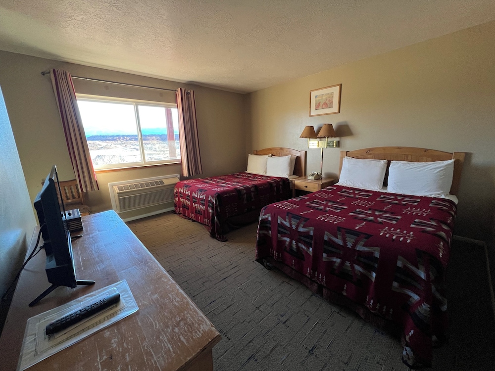 The Rim Rock Inn - photo 28