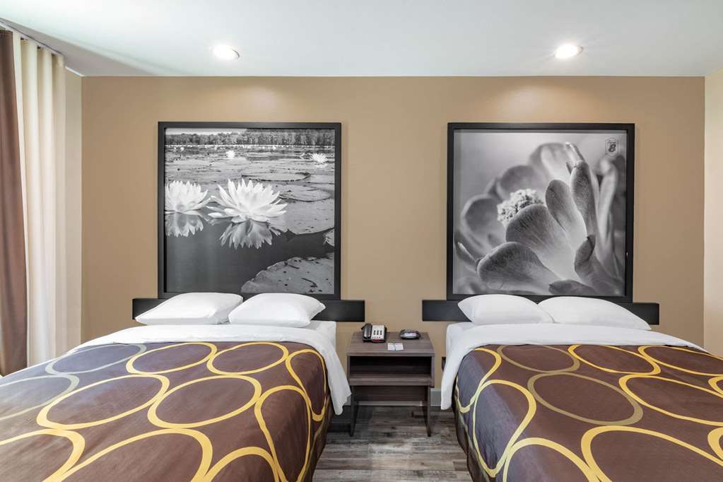 Super 8 by Wyndham Houston NW Beltway 8 West Rd - photo 26