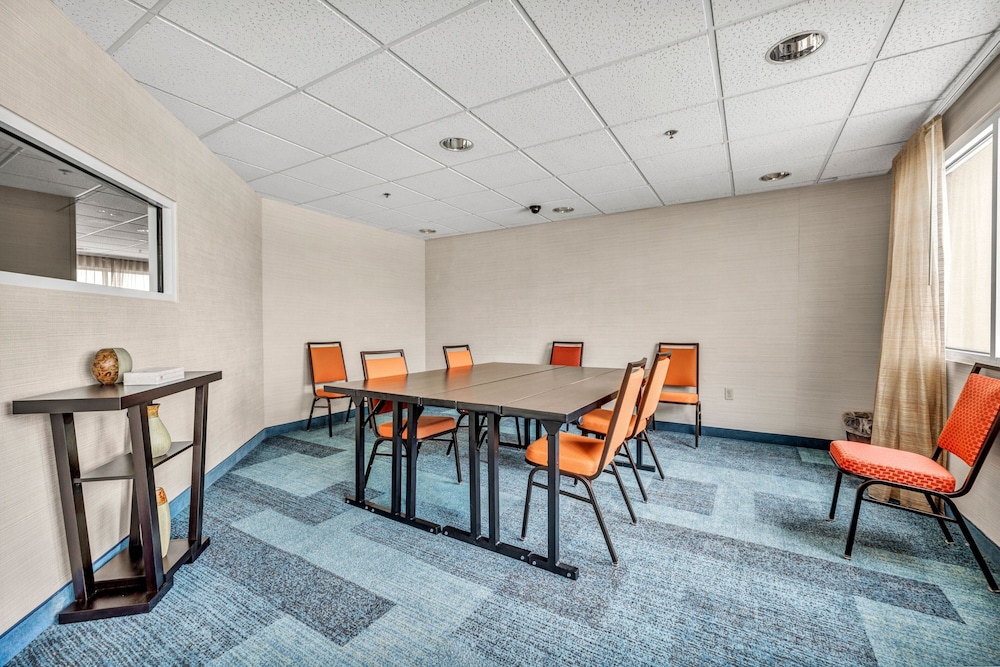 Fairfield Inn & Suites by Marriott Lumberton - photo 39
