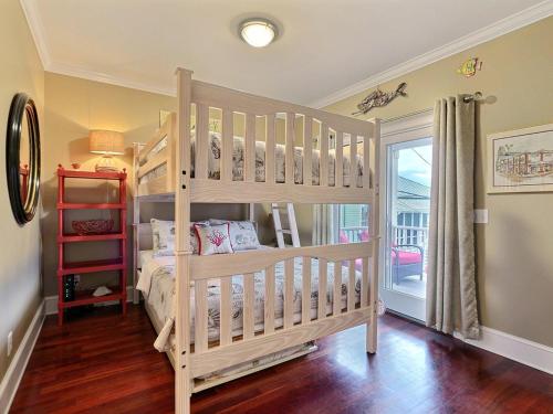 Tybee Nights — 4-Star Luxury Hotel in Tybee Island, United States