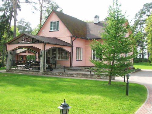 Pansionaat Valentina in Narva-Joesuu, Estonia