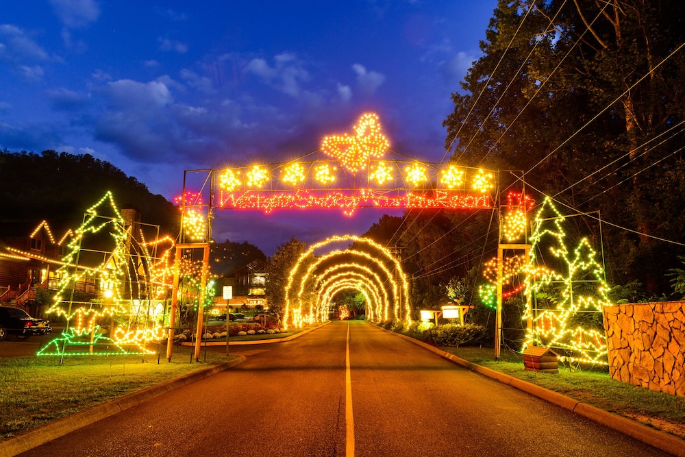 Westgate Smoky Mountain Resort & Spa - photo 48