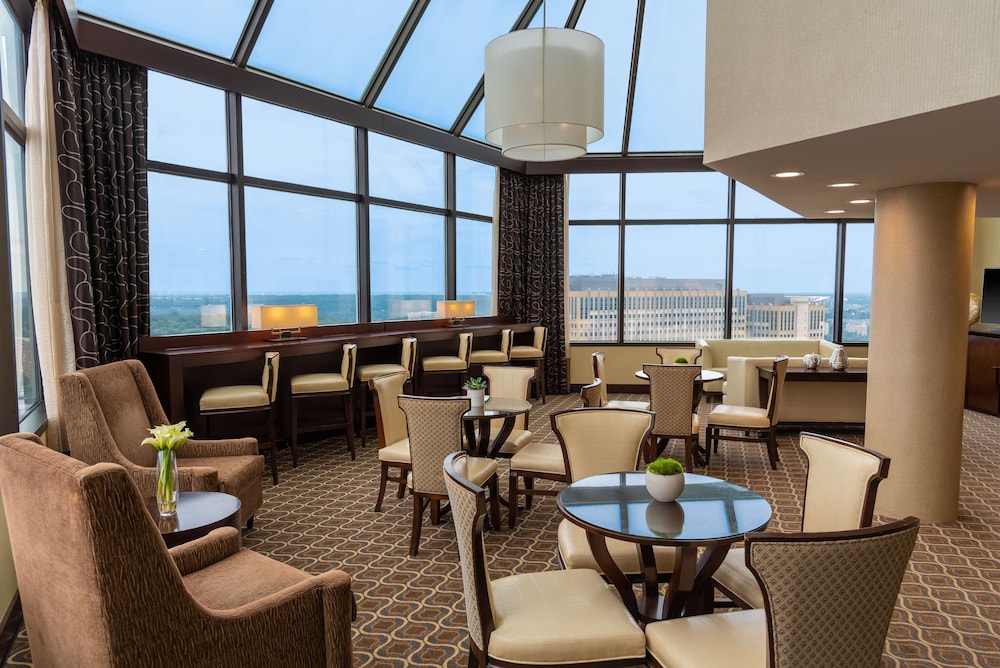 Hilton Alexandria Mark Center - photo 5