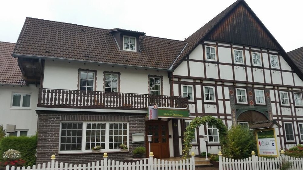Hotel Höxter Am Jakobsweg - carbon neutral hotel in Hoexter