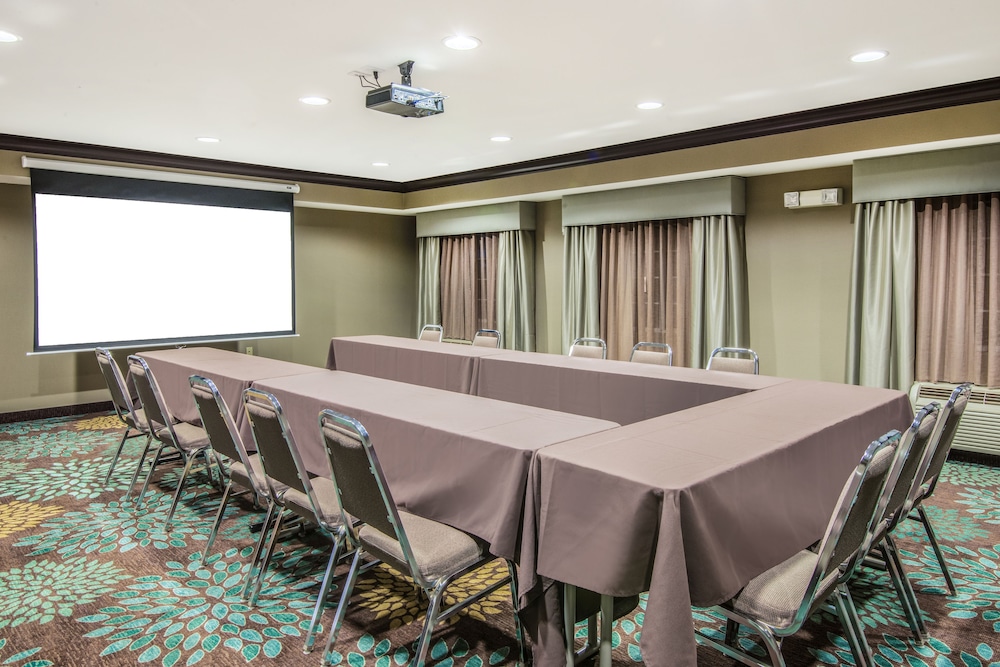 Staybridge Suites Allentown West by IHG - photo 31