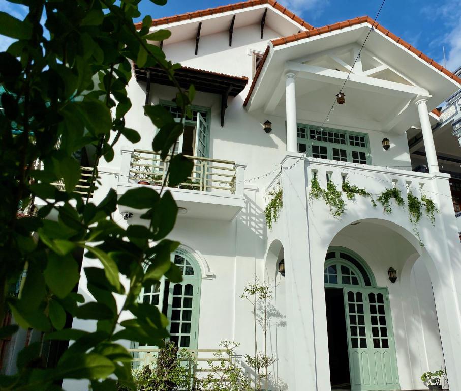 Ký Ức Tươi Đẹp Homestay — 4-Star Luxury Hotel in Hue, Vietnam