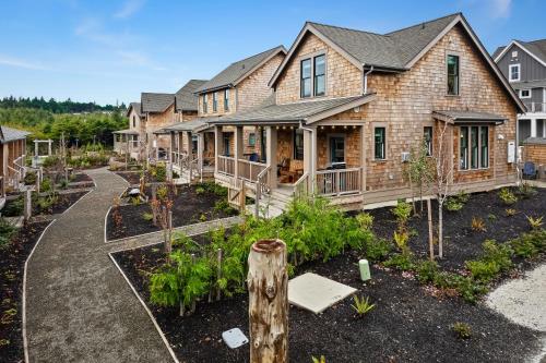 Beach Hair Don’t Care by Seabrook Hospitality in Huntington Beach, United States