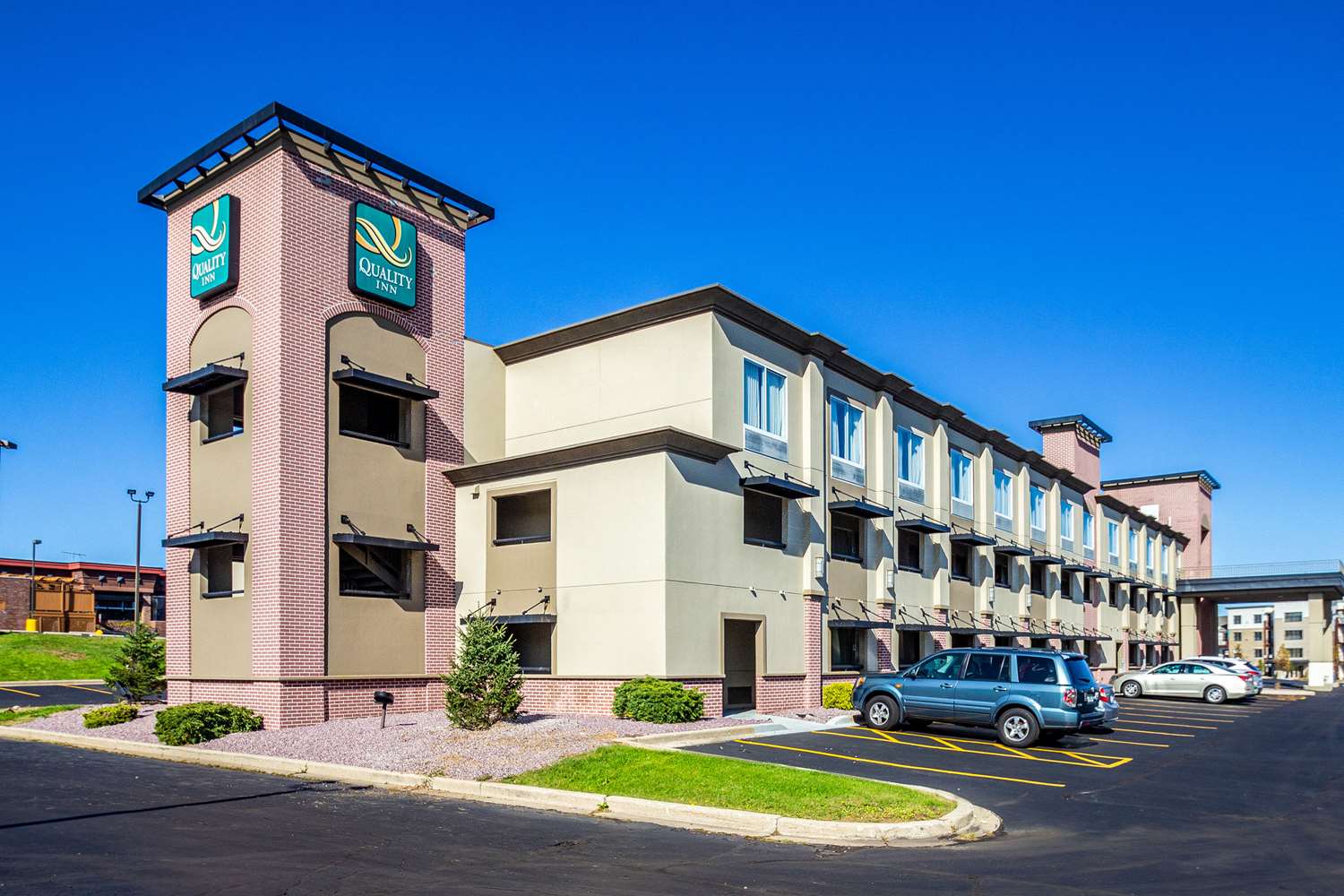 Quality Inn Milwaukee Brookfield - photo 15