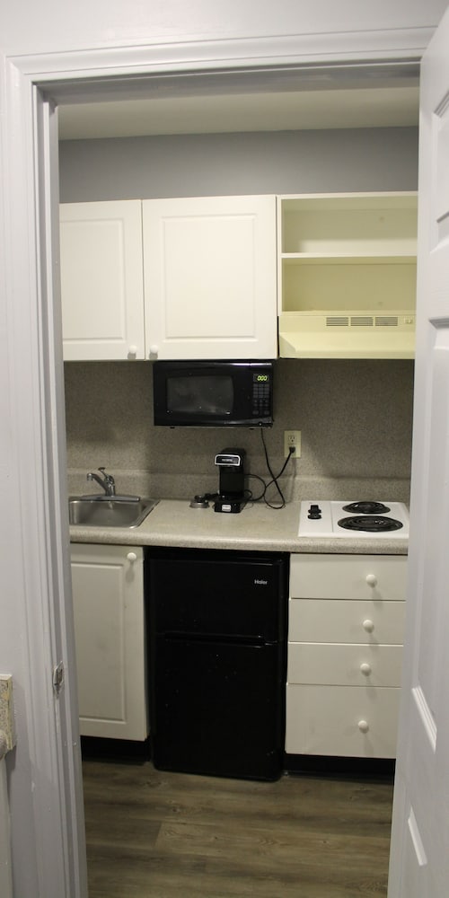 Budgetel Inn and Suites Atlanta Midtown - photo 10