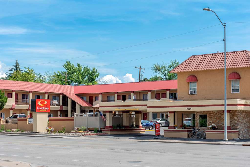 Econo Lodge Inn & Suites Durango - photo 4