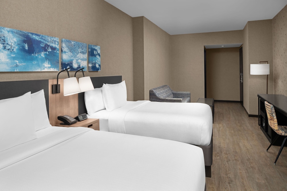 Courtyard by Marriott New York World Trade Center Area - photo 10