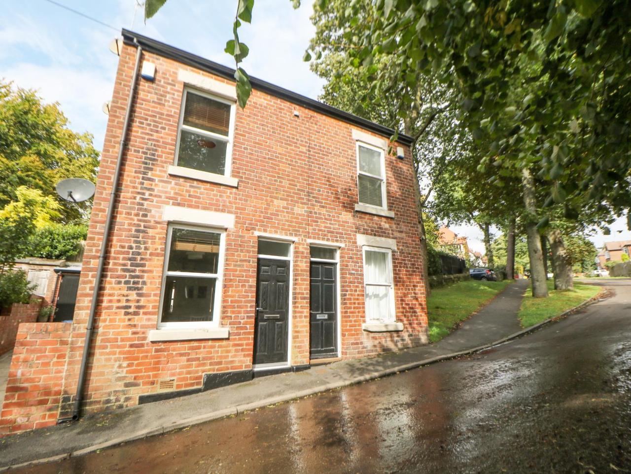 Potters Cottage — 4-Star Luxury Hotel in Sheffield, United Kingdom