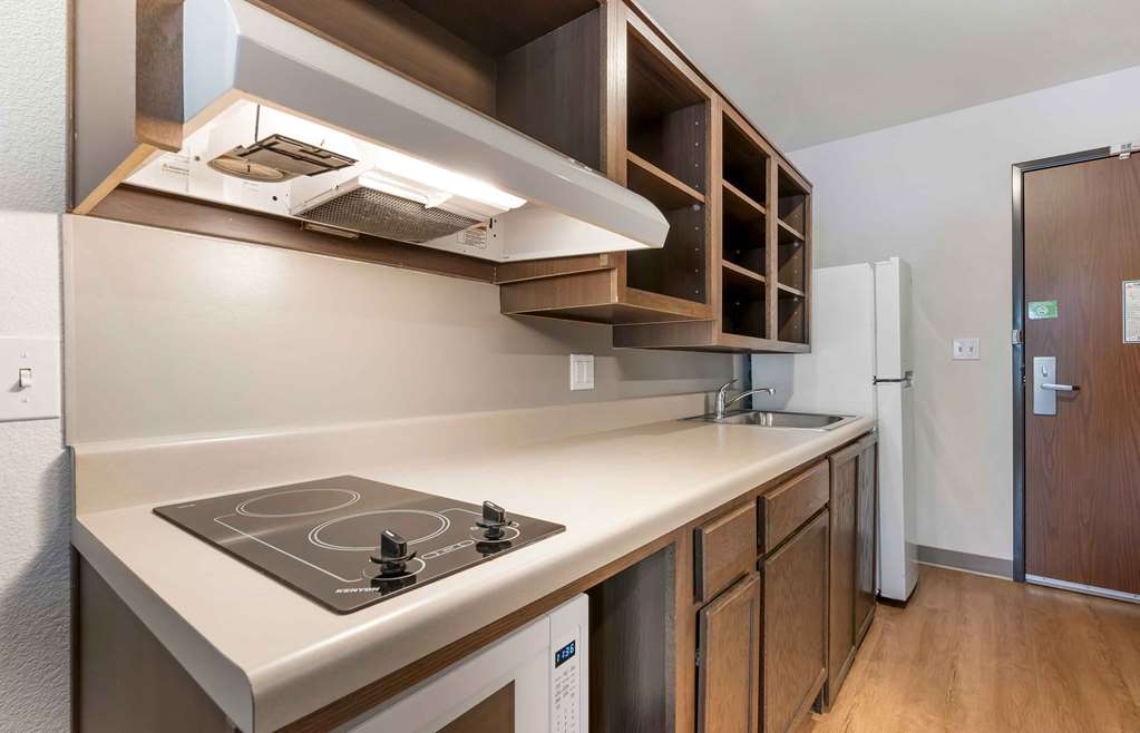 Extended Stay America Suites Portland East - photo 17
