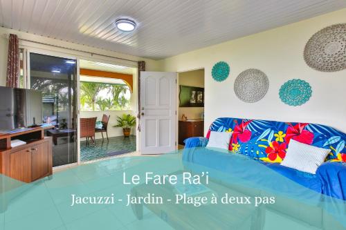 Blue Horizon Le Fare Ra I Jacuzzi Garden — Unknown City