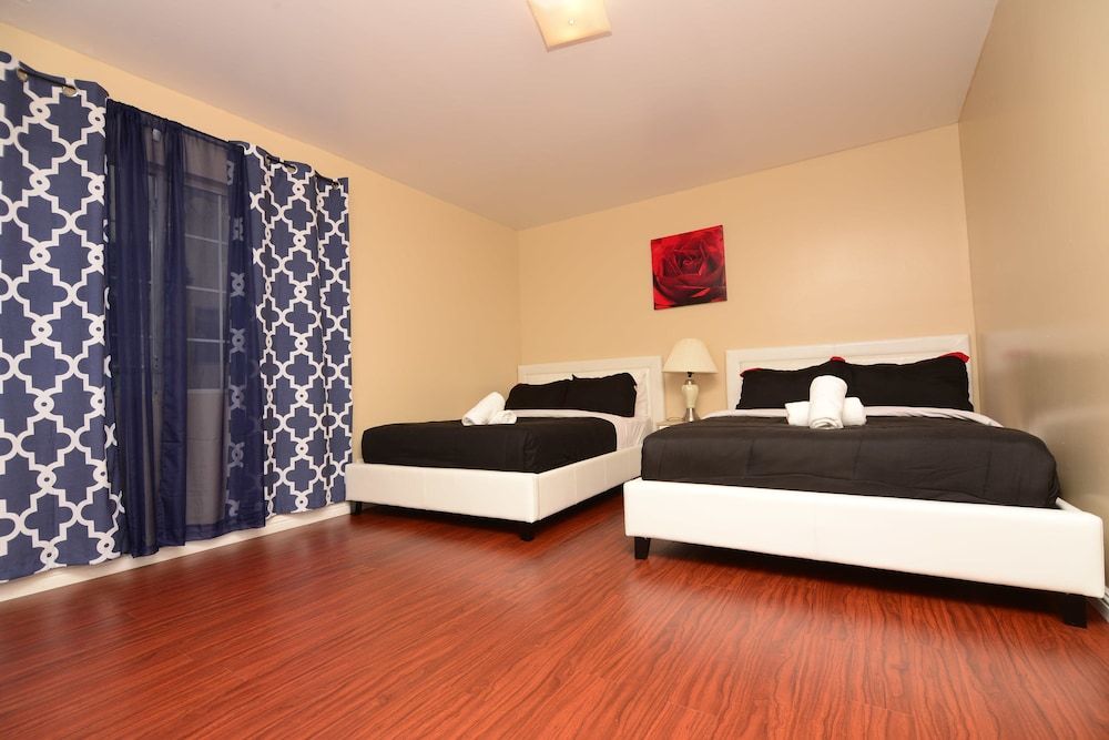 Cozy Hollywood - photo 31