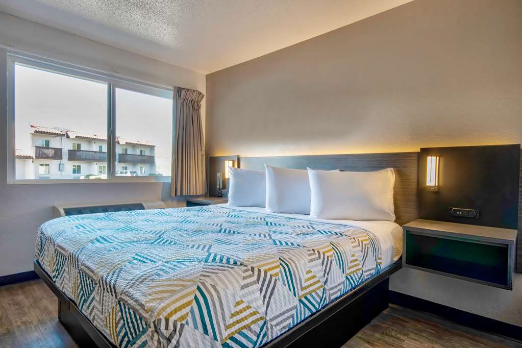 Motel 6 Santa Fe - photo 23