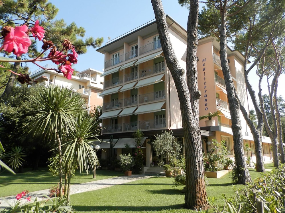 Albergo Mediterraneo — hotel in Pietrasanta