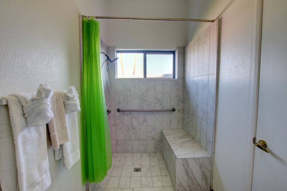 CCBC Resort Hotel A Gay Men's Resort - photo 37