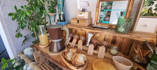 L'intemporelle Chambre D'hotes — 4-Star Luxury Hotel in Saint-Cyprien, France