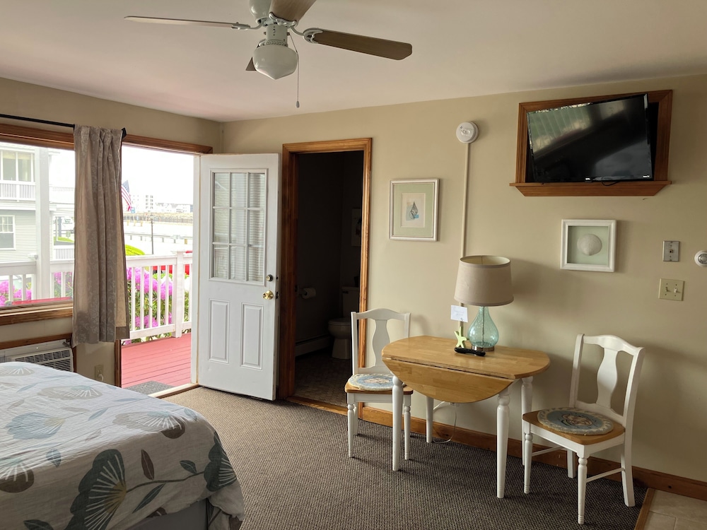 Grand View Motel - photo 38