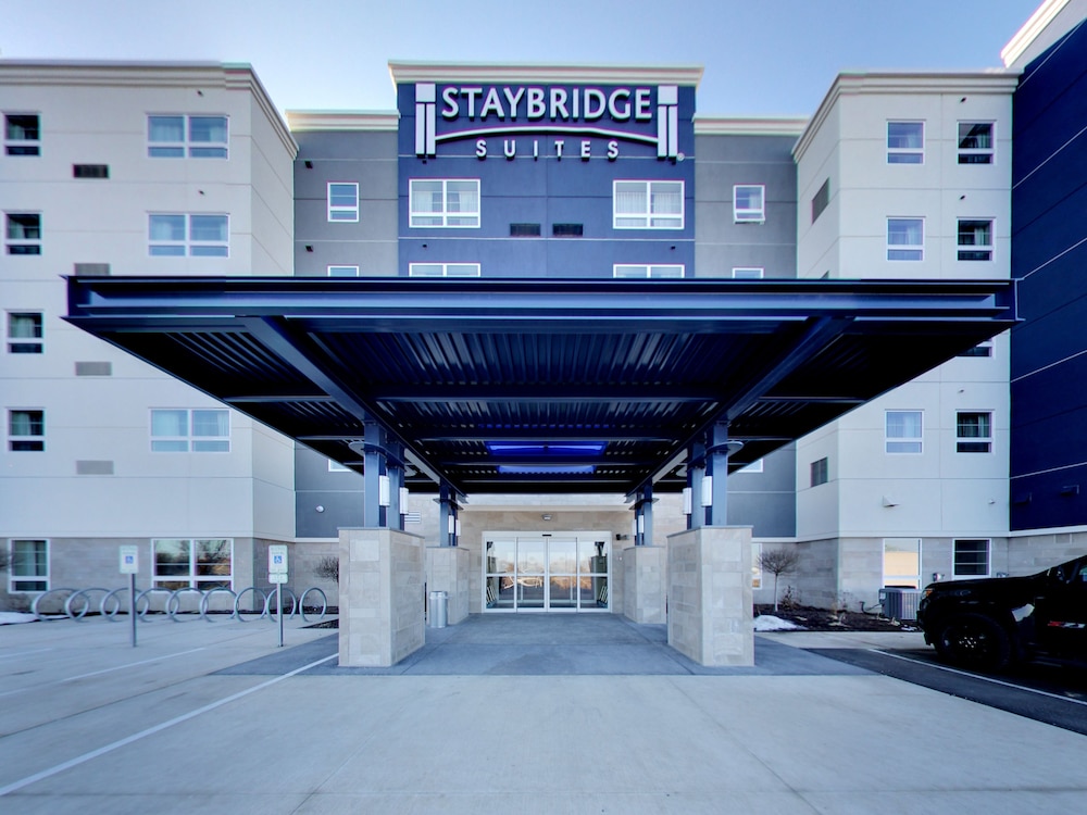 Staybridge Suites Madison Fitchburg - photo 100