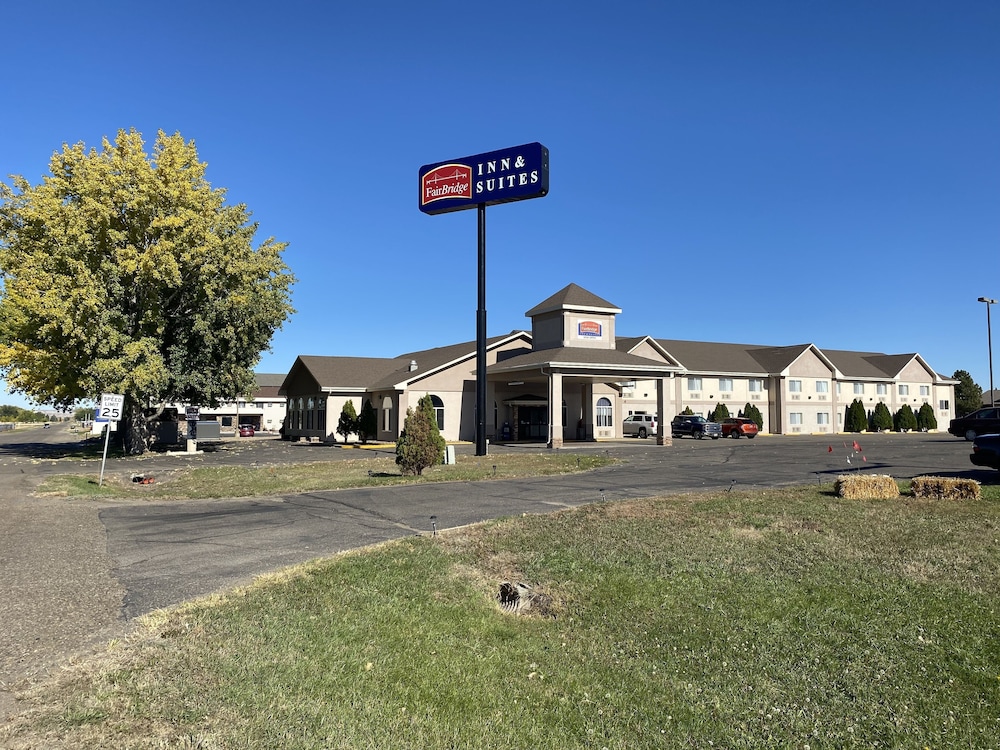 FairBridge Inn & Suites Glendive - photo 2