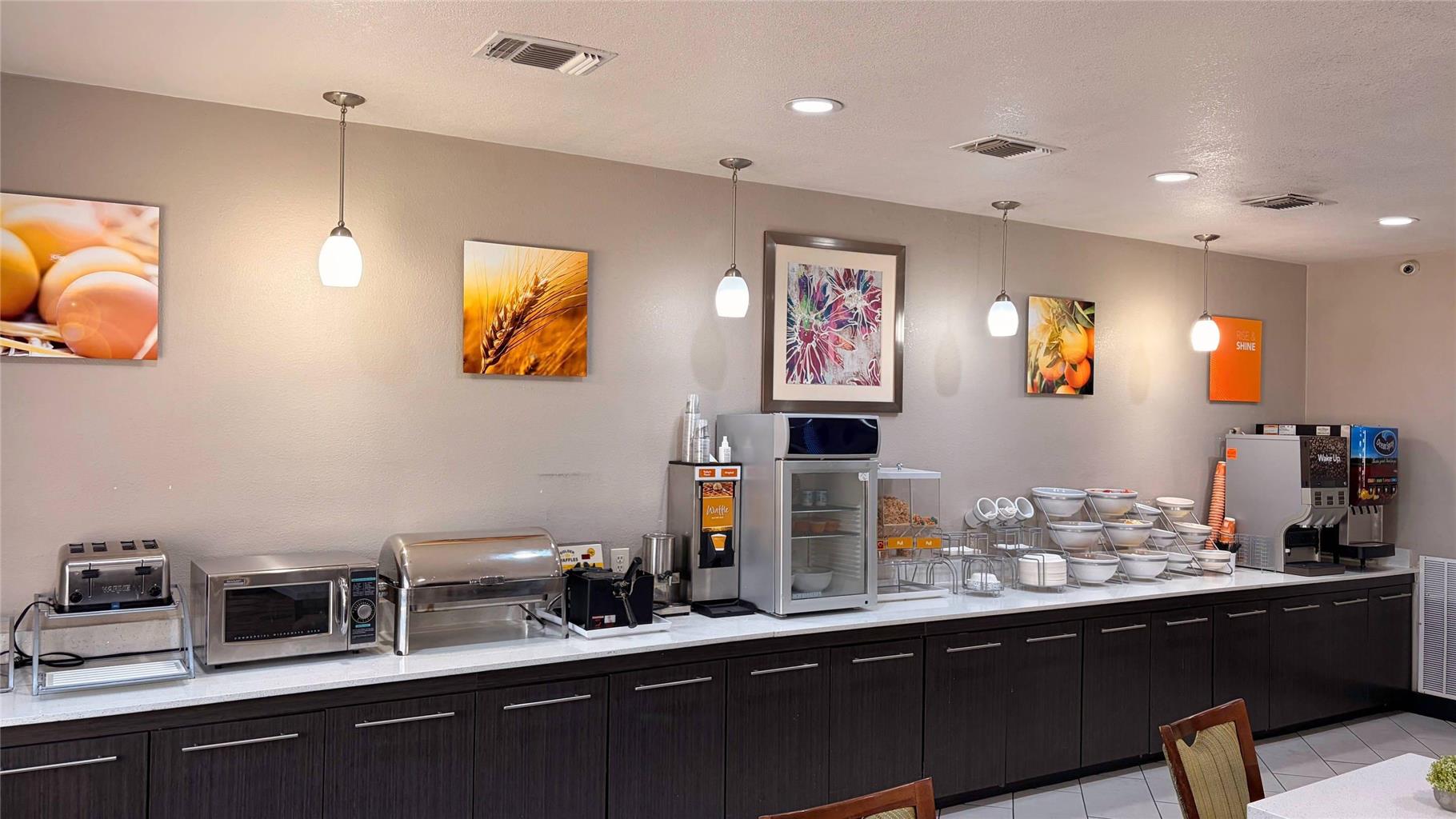 Comfort Suites Lewisville Dallas - photo 24