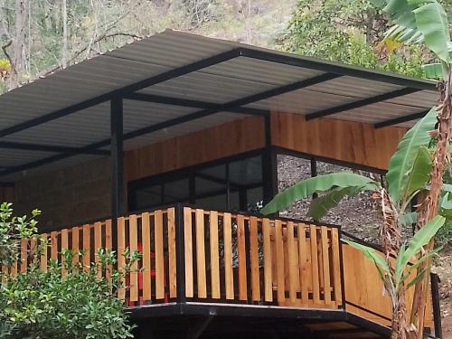 Era Vella - carbon neutral hotel in Macheta