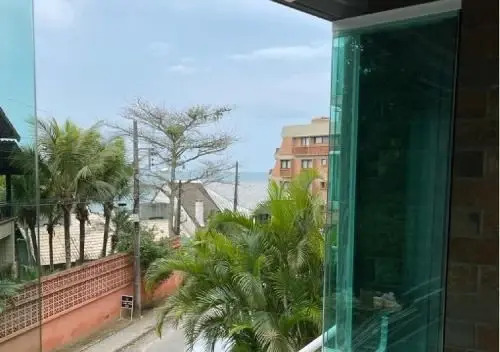 Apart . deck vista mar. até 4 pessoas 70m da praia