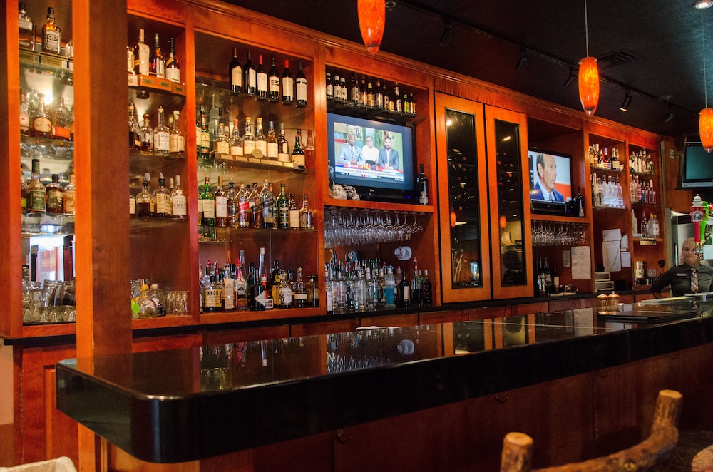 Holiday Inn Pewaukee Milwaukee West by IHG - photo 21