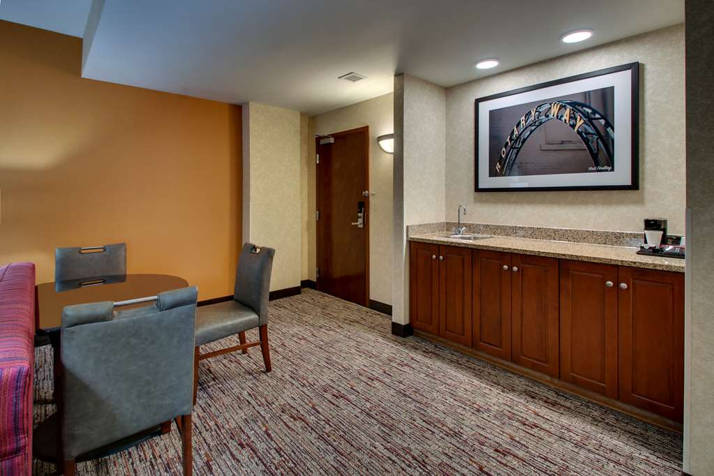 Drury Inn & Suites Findlay - photo 46