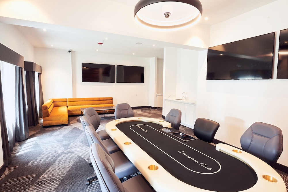 Champions Club and Hotel Houston Westchase - photo 60