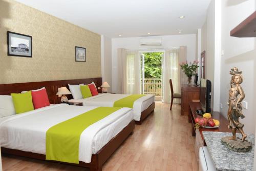 Golden Land Hotel — hotel in Hoan Kiem