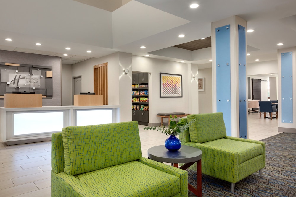 Holiday Inn Express Hotel & Suites Merced by IHG - photo 50