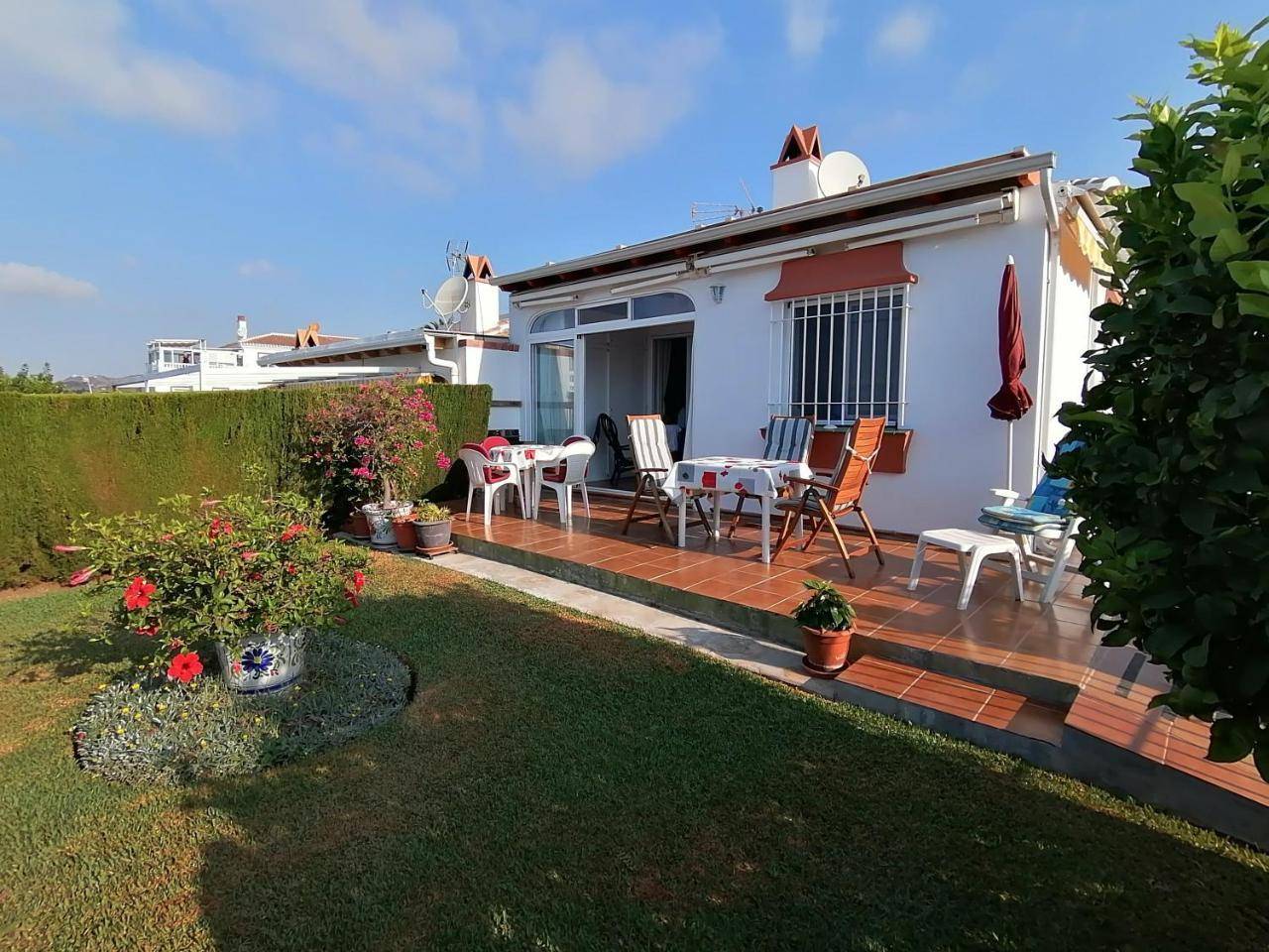 Villahelusia - carbon neutral hotel in Torrox