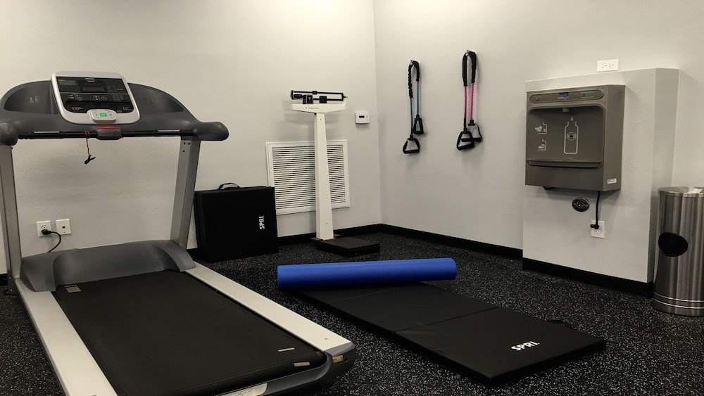Holiday Inn Express & Suites Paso Robles by IHG - photo 22