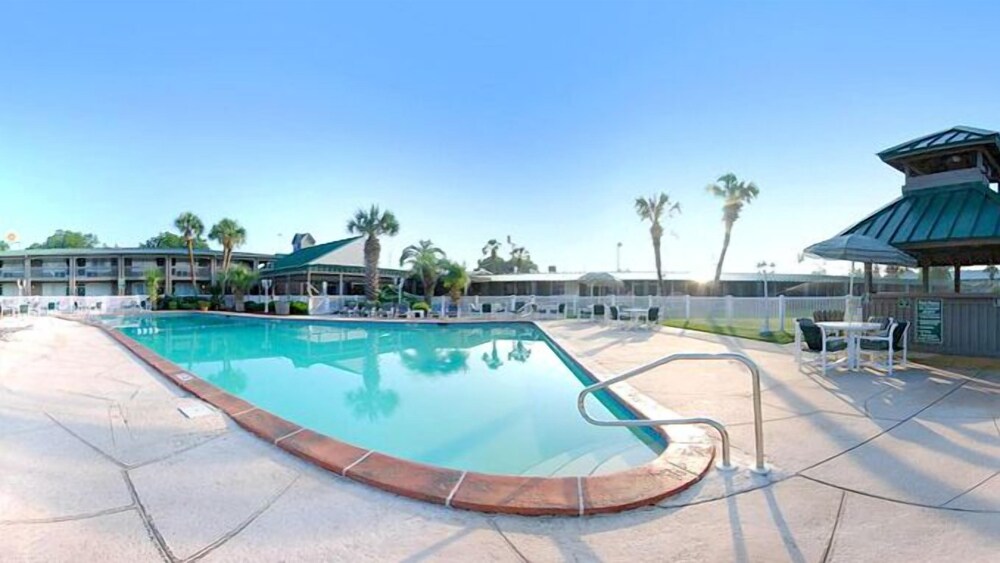 Kinderlou Inn - photo 23