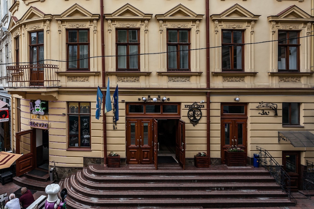 Kryva Lypa - carbon neutral hotel in Lviv