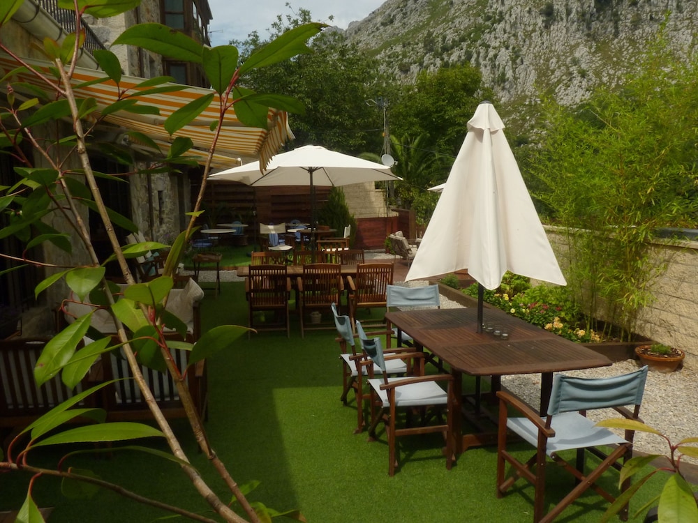 Posada 3 Valles in Lierganes, Spain