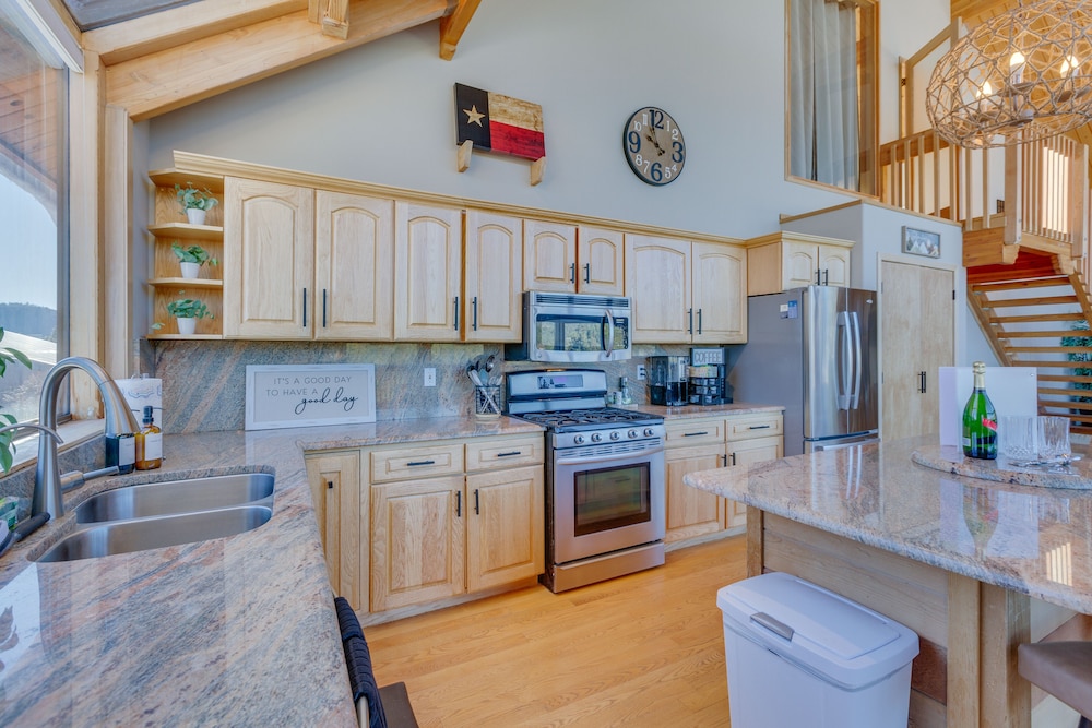 3 Mi to Ski Resort: Spacious Angel Fire Retreat - photo 12
