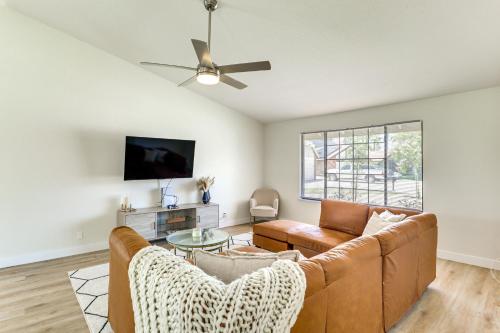 7 Mi to Las Vegas Strip Family Home with Pool